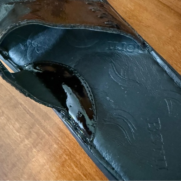 Born Black patent leather Slide Sandals - Picture 8 of 9